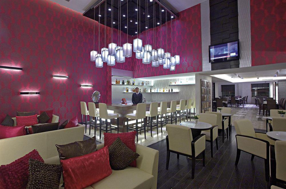 Country Inn & Suites By Radisson, Gurugram Sector 12 グルガウン エクステリア 写真