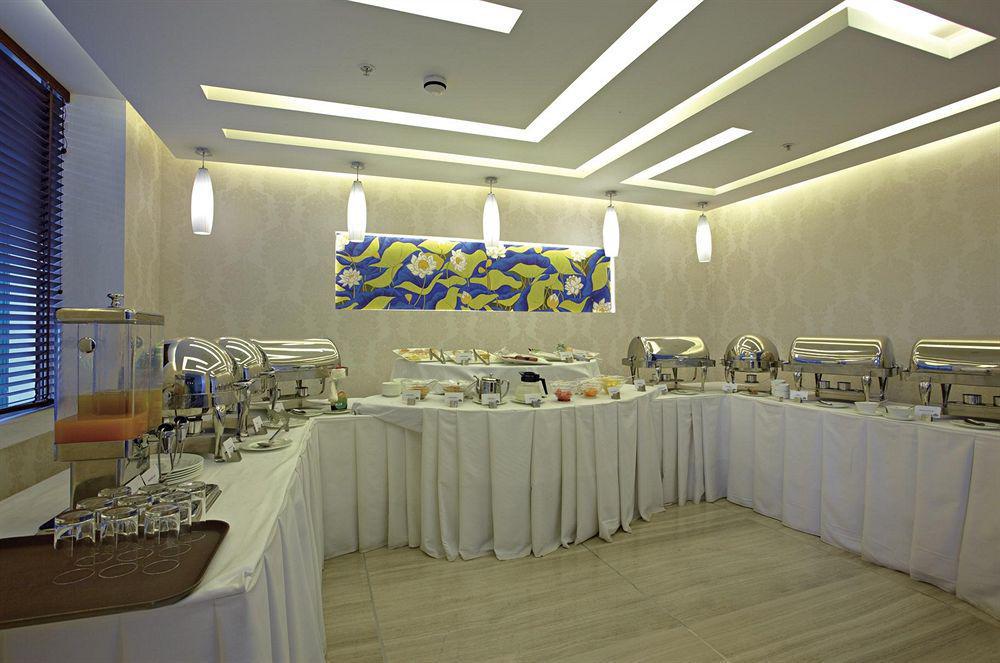 Country Inn & Suites By Radisson, Gurugram Sector 12 グルガウン エクステリア 写真